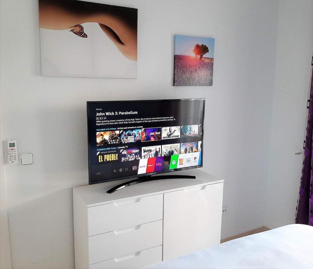 Fabulous 2 Bed 2 Bath Apartment ! Вільямартін Екстер'єр фото