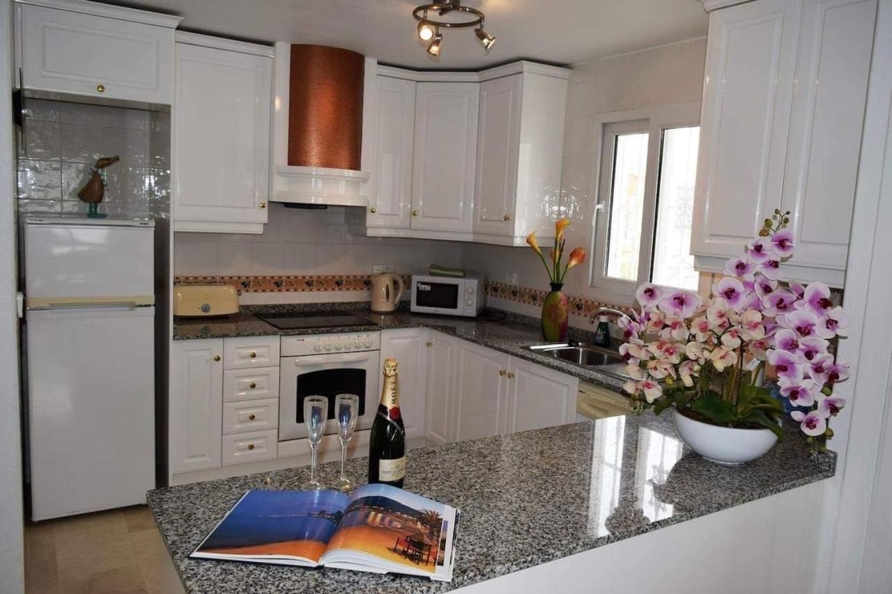 Fabulous 2 Bed 2 Bath Apartment ! Вільямартін Екстер'єр фото