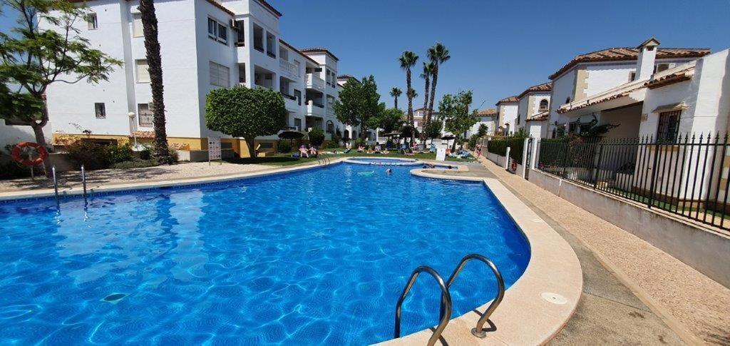 Fabulous 2 Bed 2 Bath Apartment ! Вільямартін Екстер'єр фото